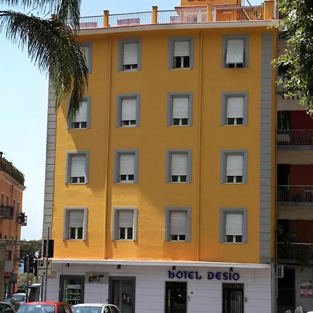 Hotel Desìo Castellammare di Stabia Buitenkant foto