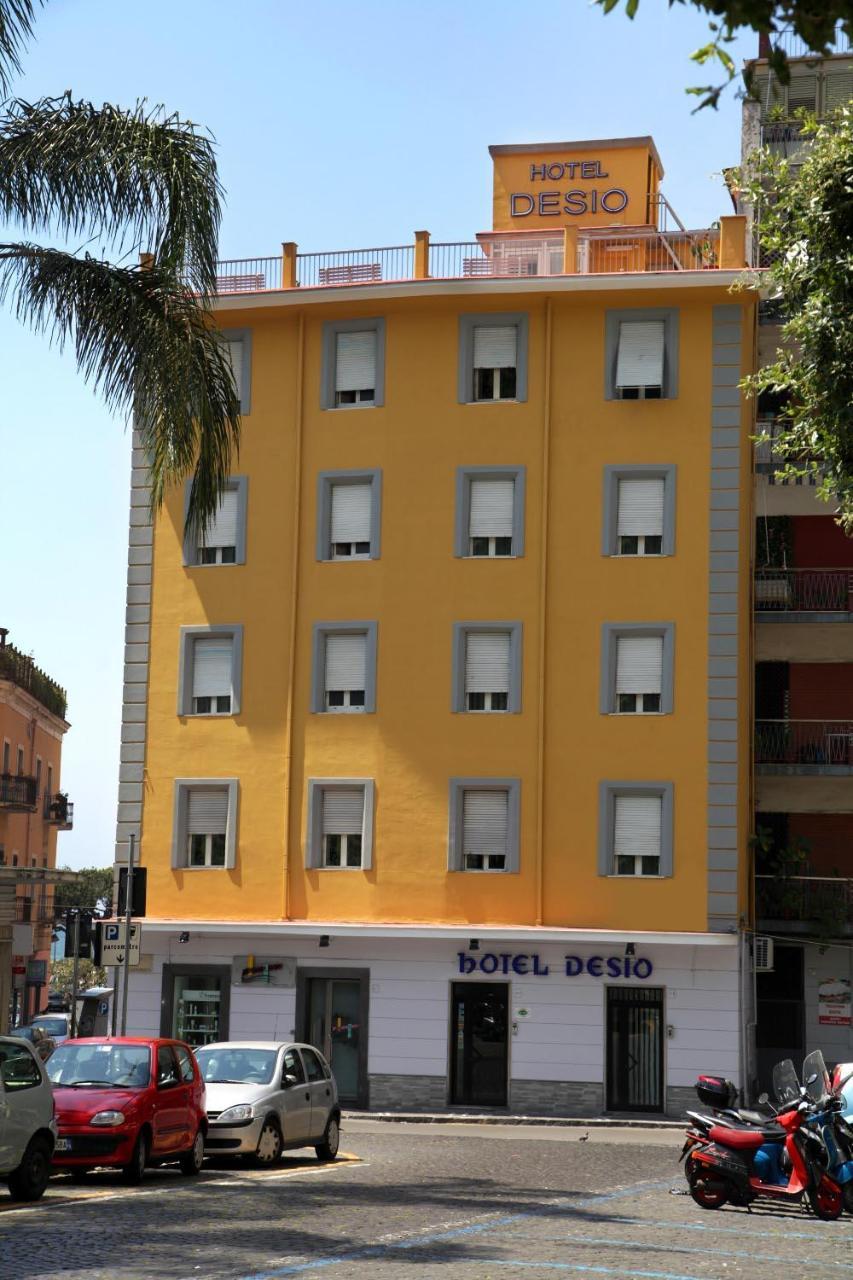 Hotel Desìo Castellammare di Stabia Buitenkant foto