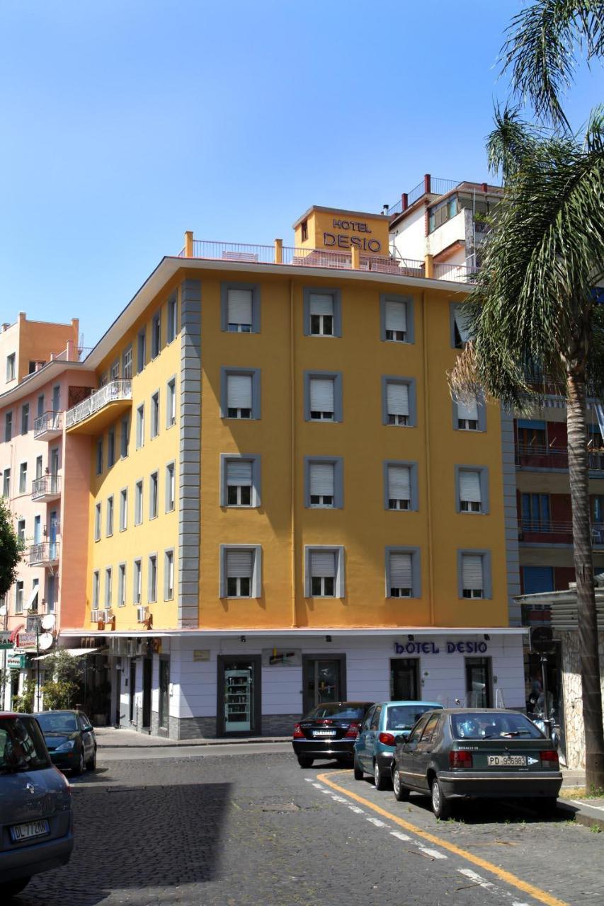 Hotel Desìo Castellammare di Stabia Buitenkant foto